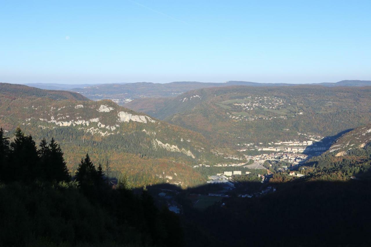 Au Coeur Du Lapidaire Septmoncel-Les-Molunes Zewnętrze zdjęcie